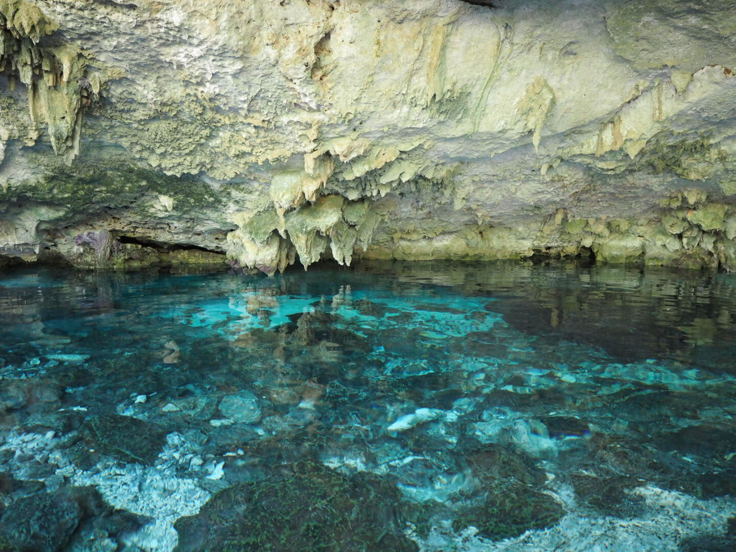 Cenote Dos Ojos Tulum Mexico cave