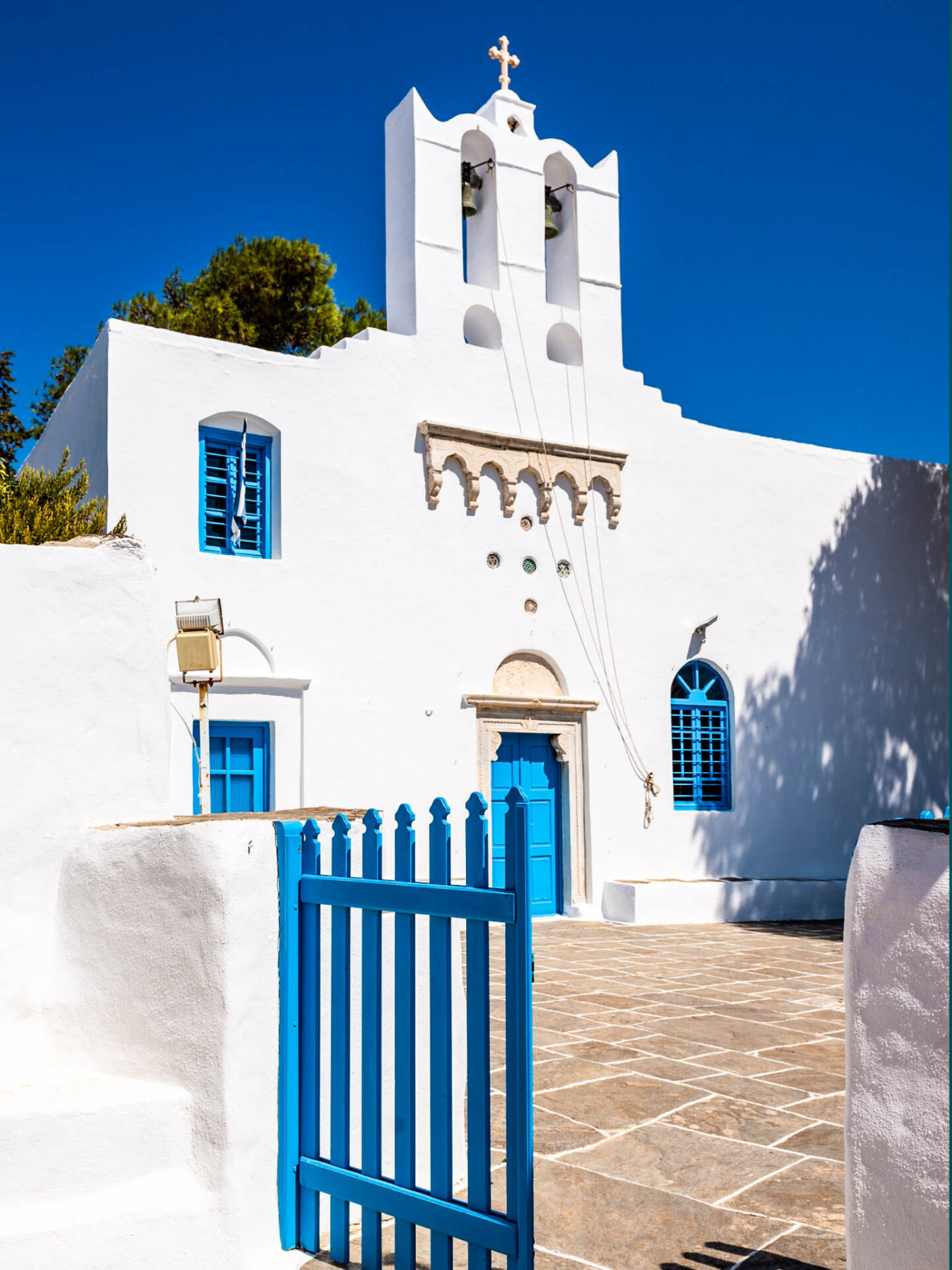 Sifnos Apollonia chapel