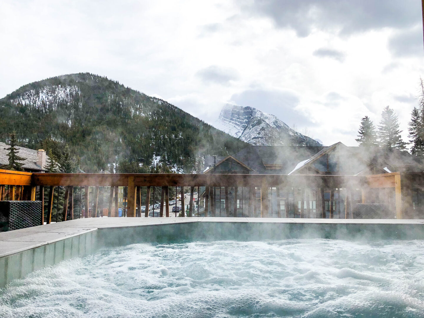 Banff town Moose spa bubbles