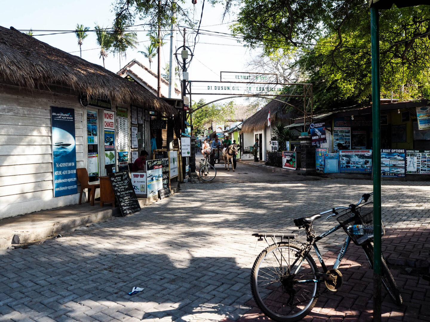 Gili Air cycling