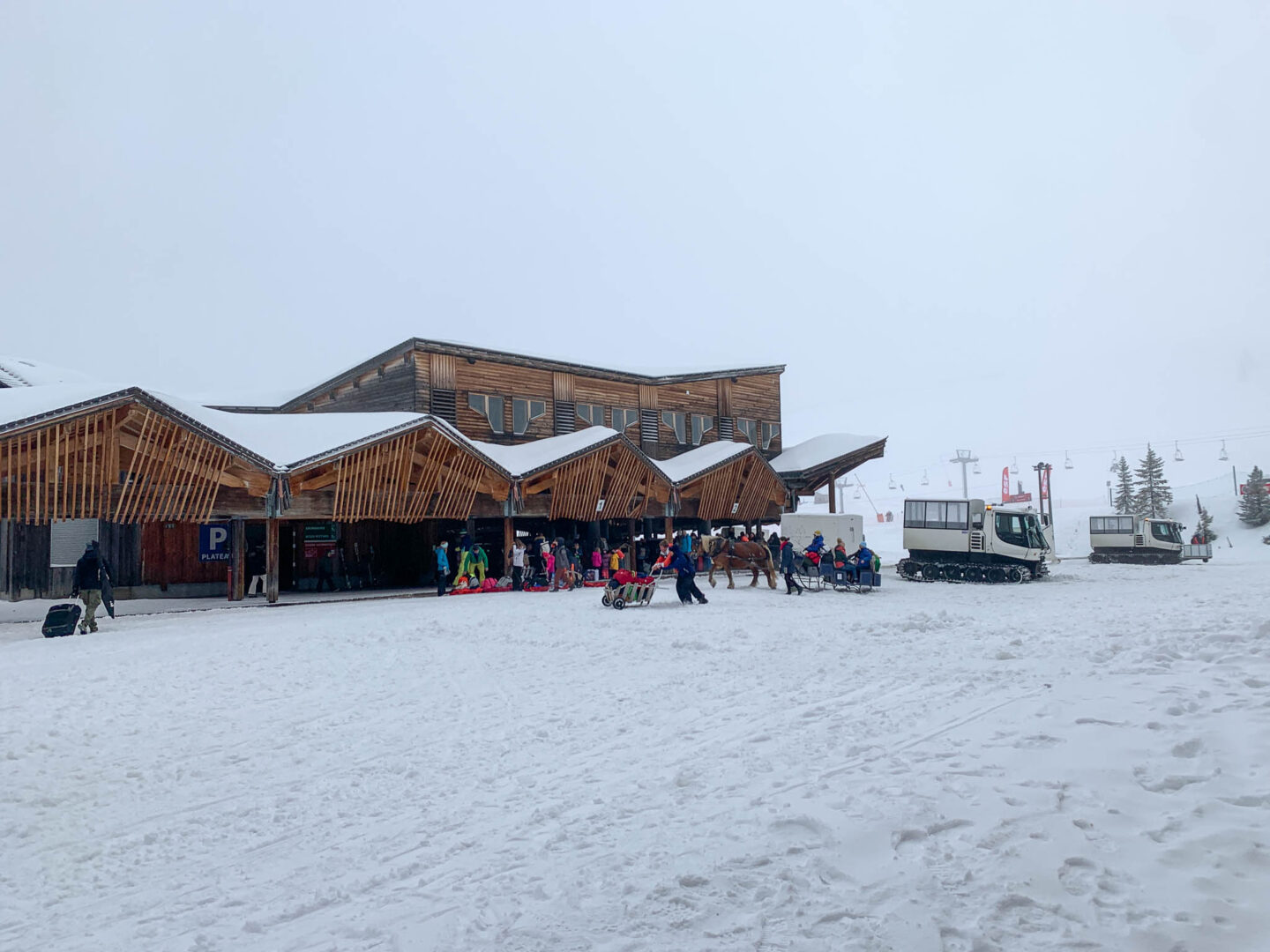 Avoriaz central station