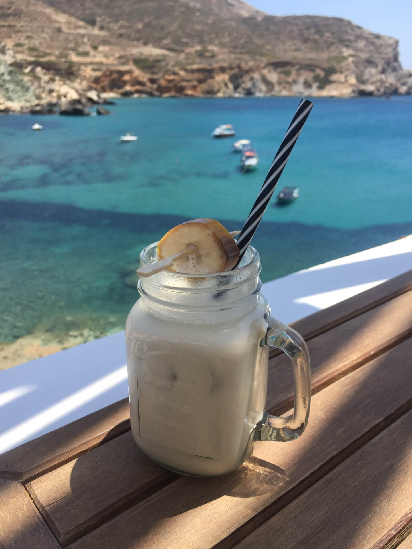 Folegandros Blue Sand hotel smoothie