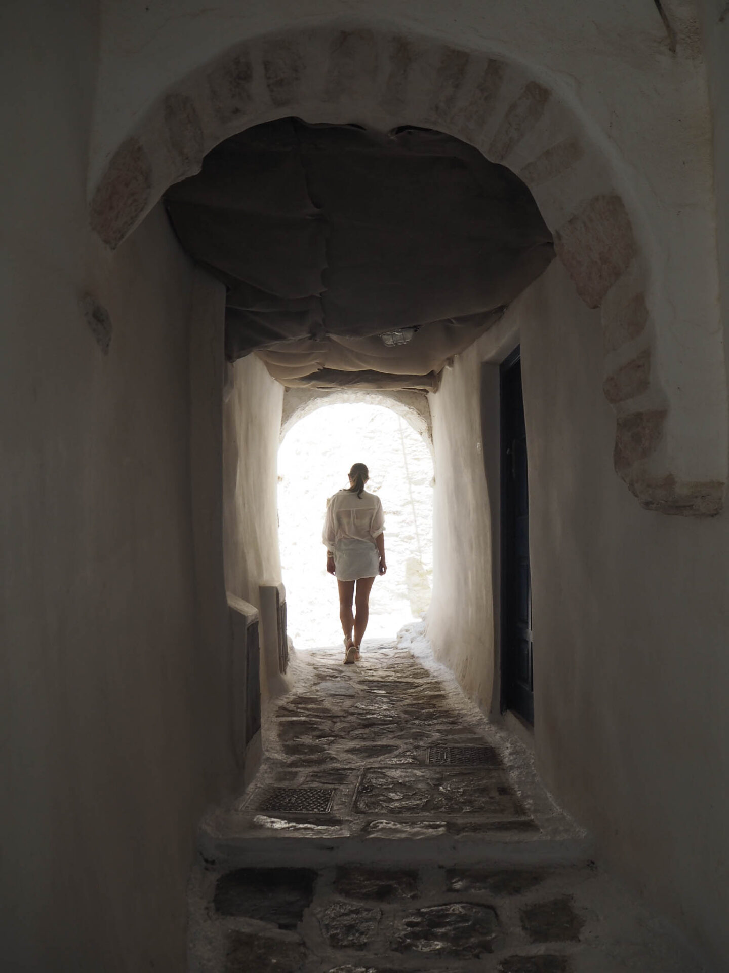 Folegandros Chora alley