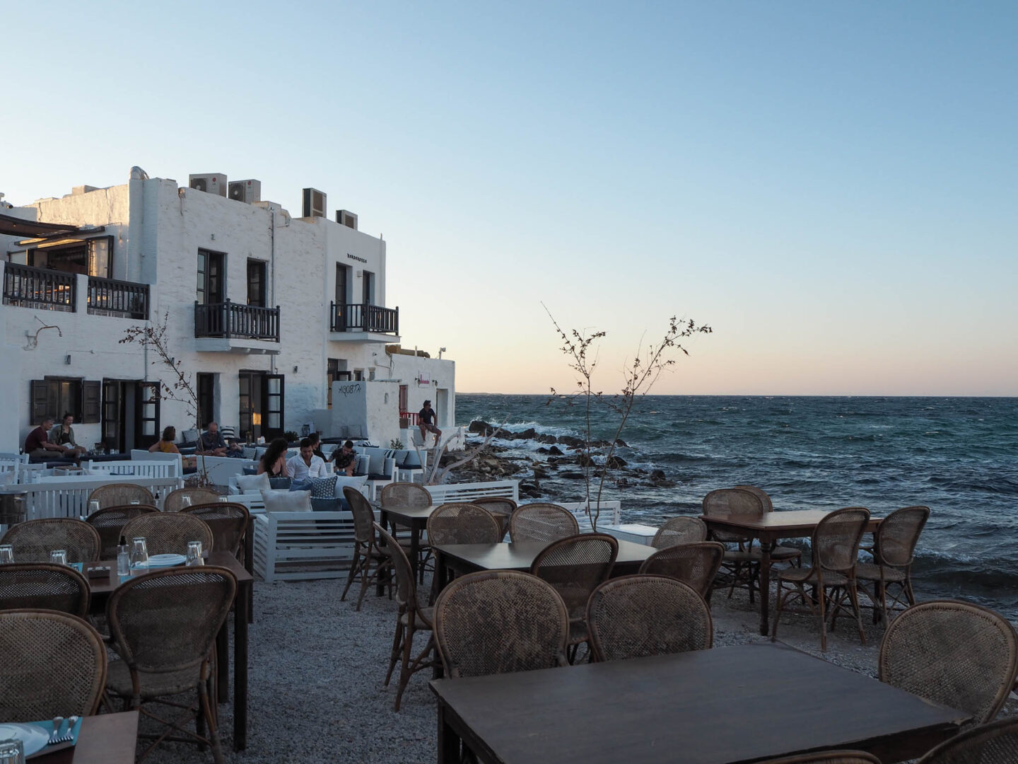 Paros Agosta bar