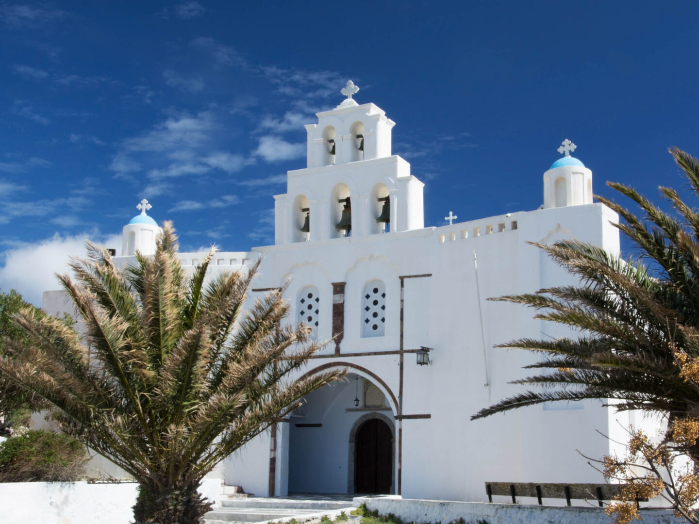 Santorini Emporio church