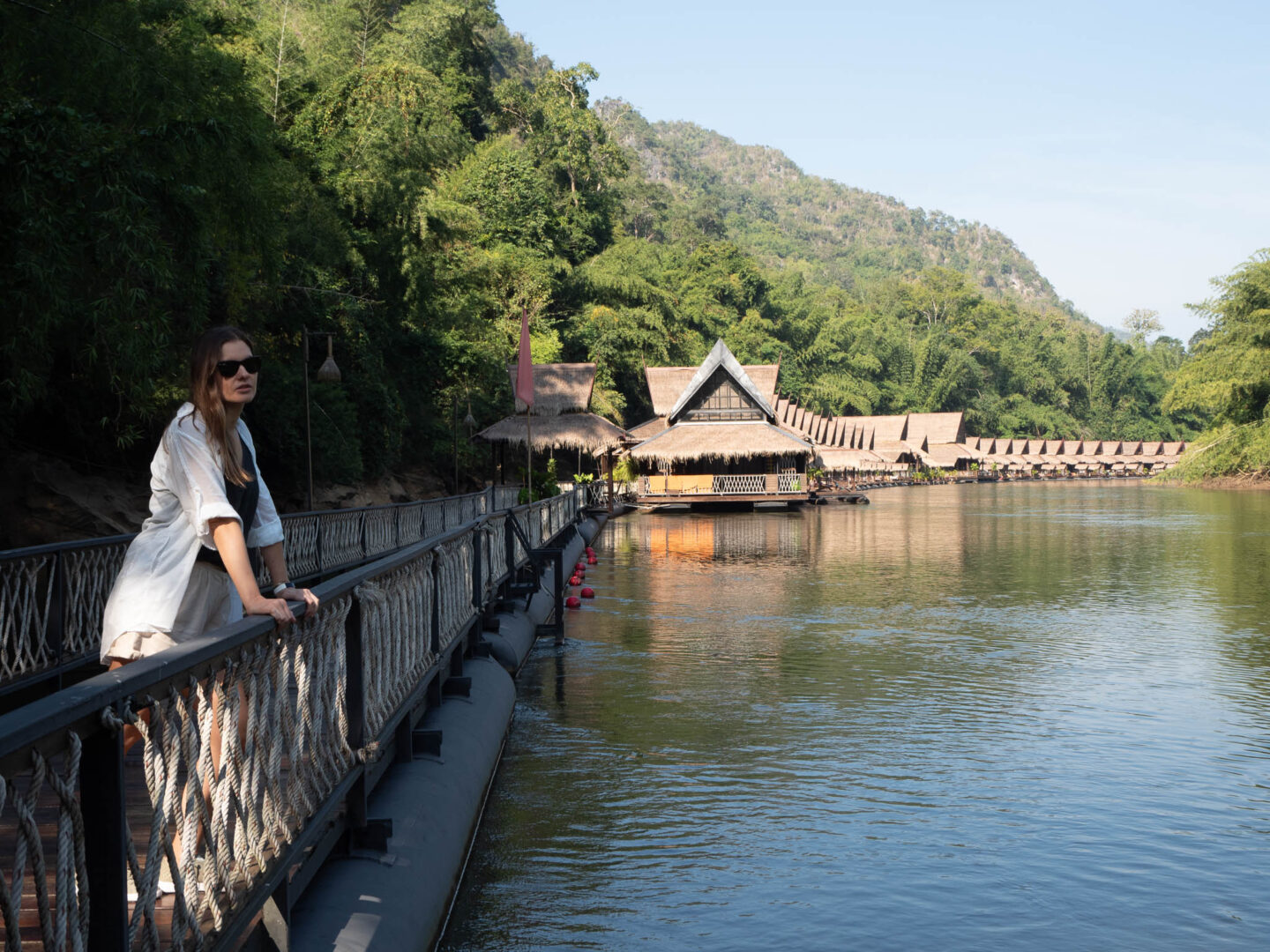 Floathouse River Kwau Resort bridge