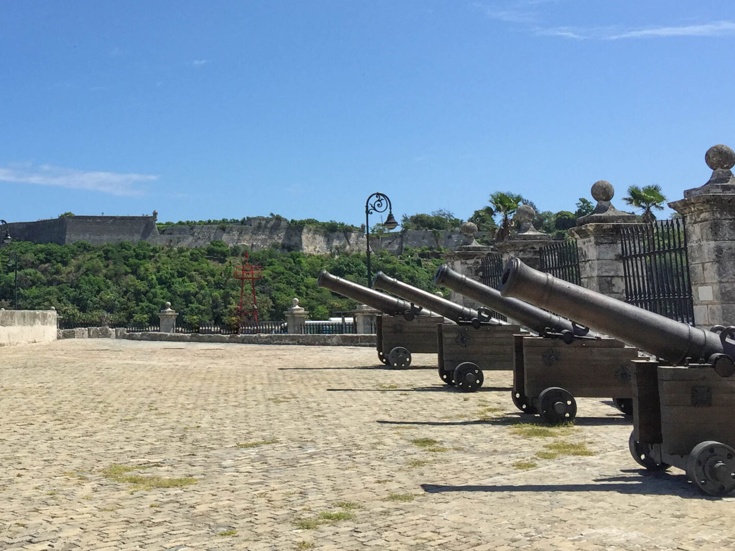 Havana Castillo de la Real Fuerza canons