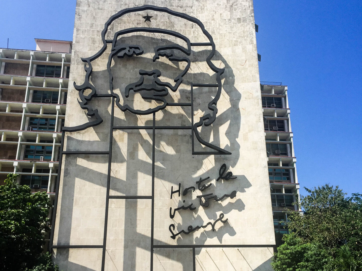 Havana Che Guevara building