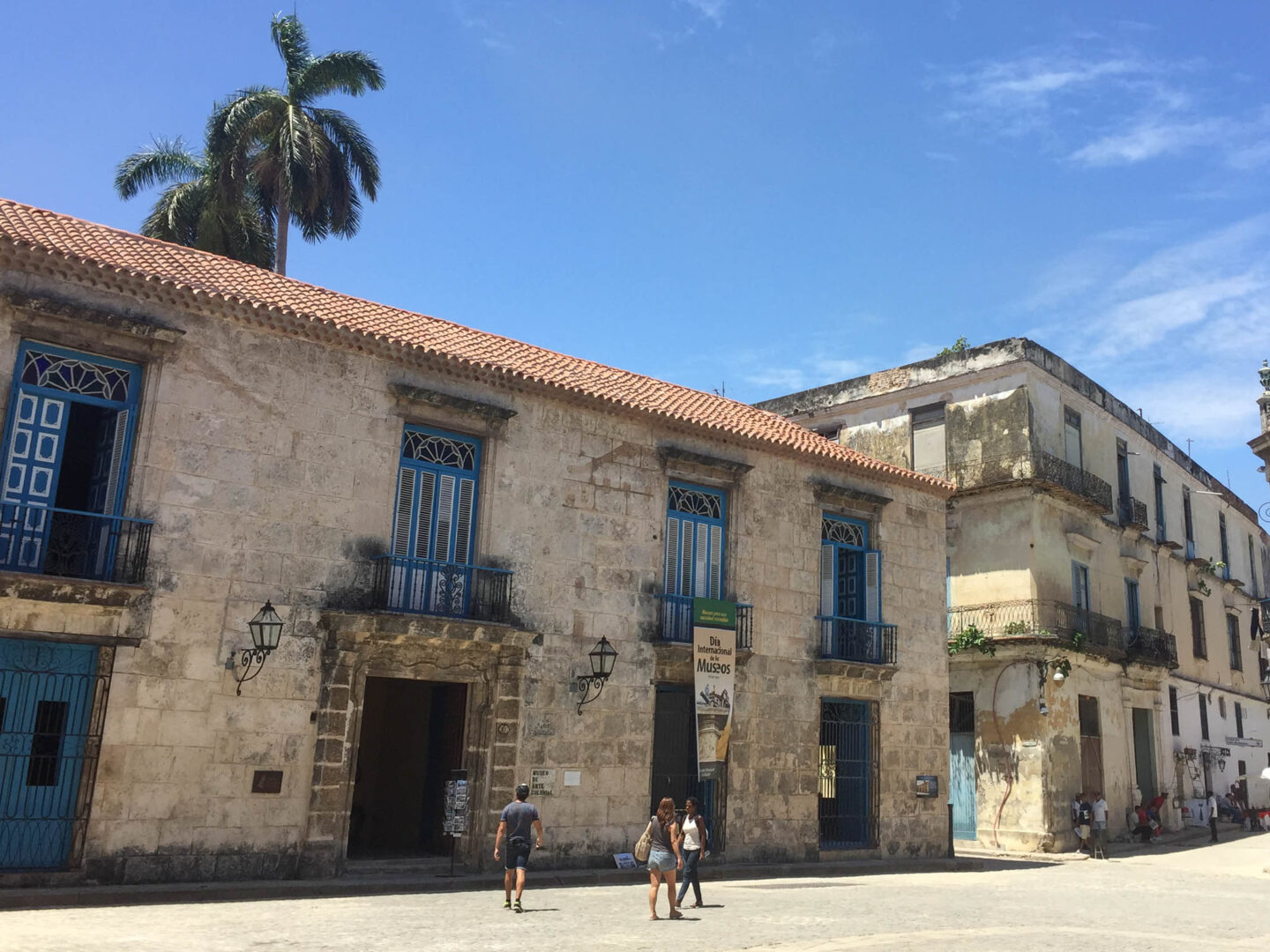 Havana Plaza de la Catedral architecture