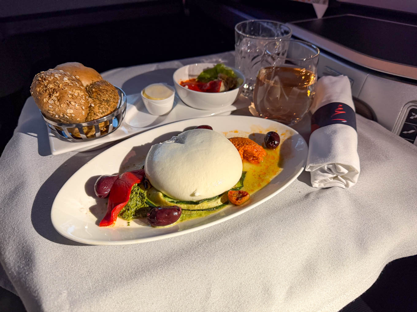 BA Business LHR HKG DInner starter