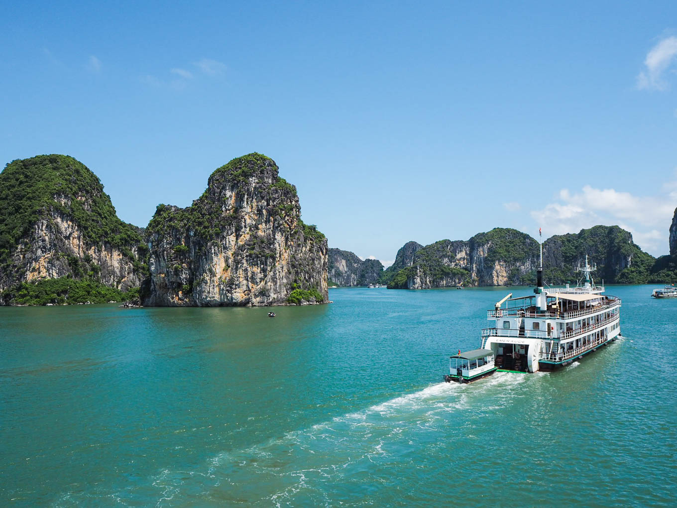 Ha Long Bay Vietnam 2