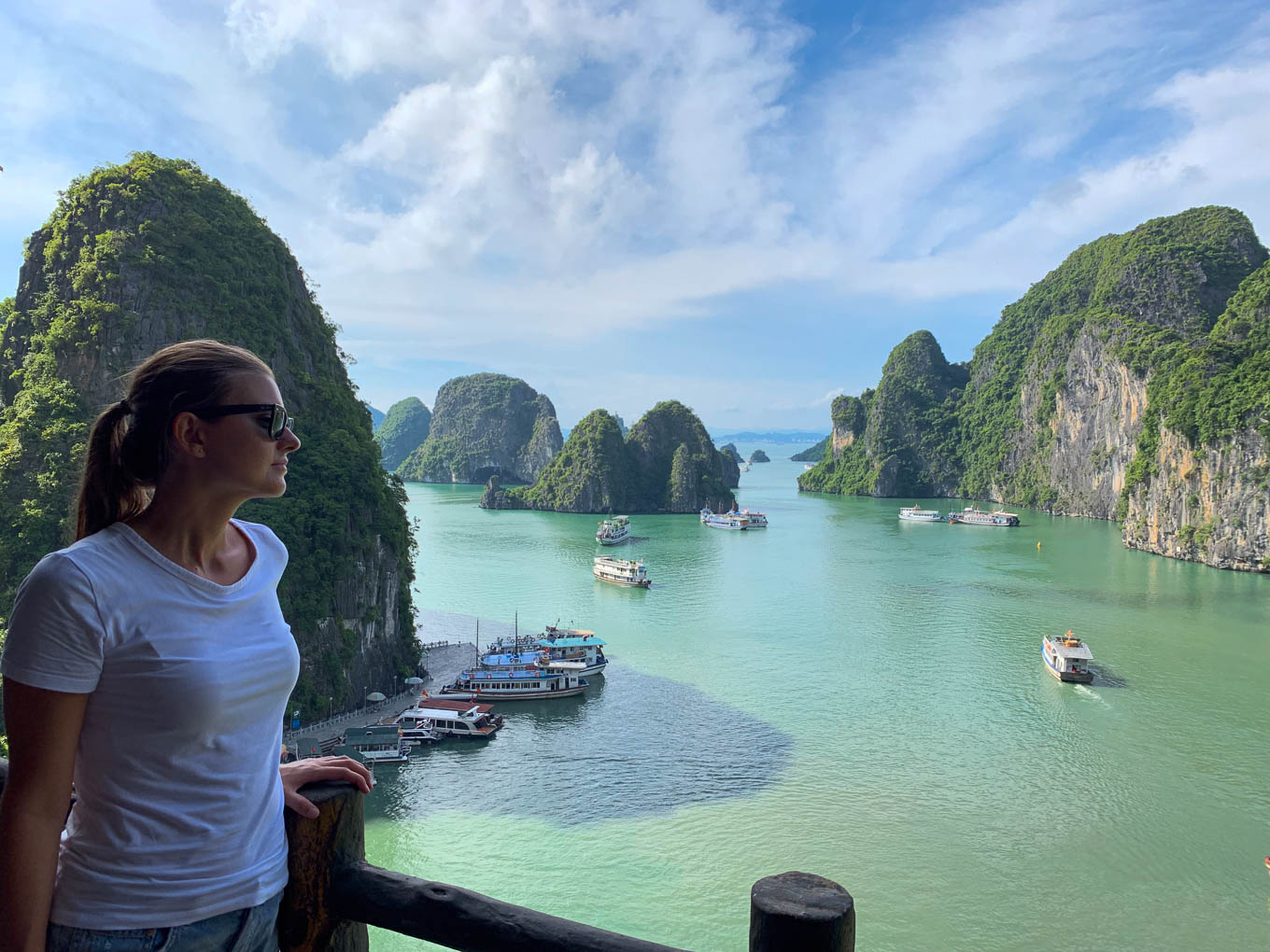 Ha Long Bay Vietnam Bo Hon 2