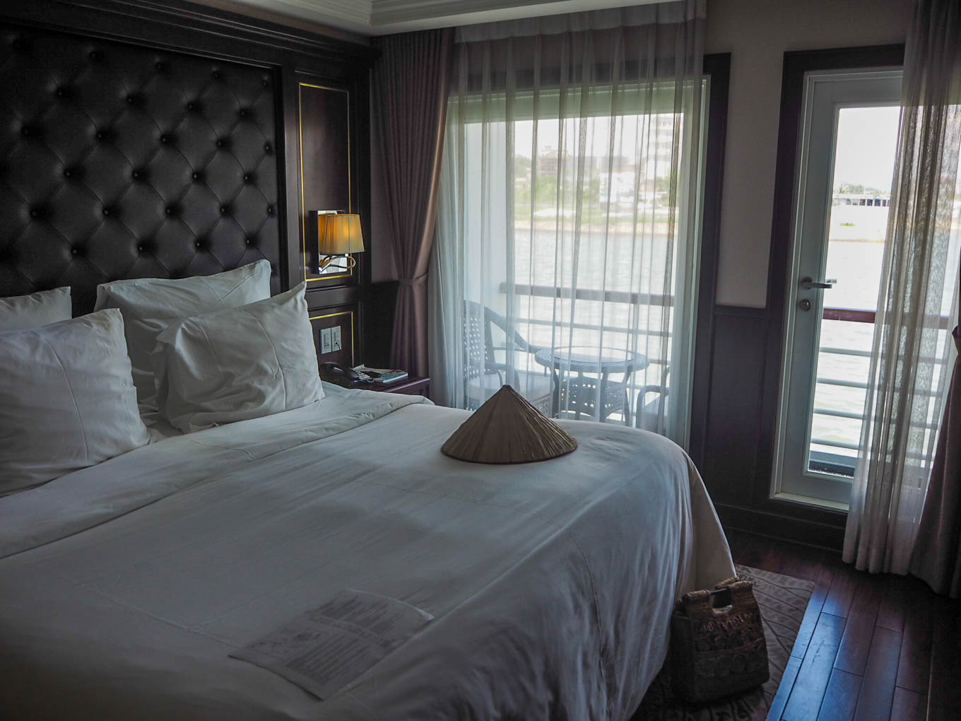 Ha Long Bay Vietnam Paradise Elegance 4