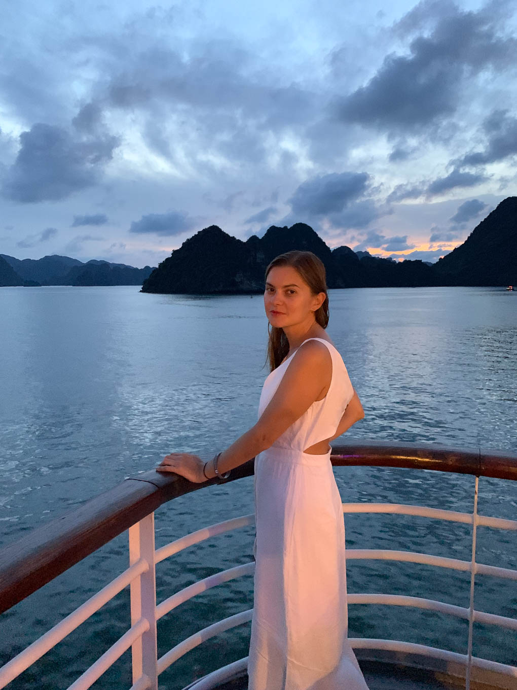 Ha Long Bay Vietnam Sunset 3