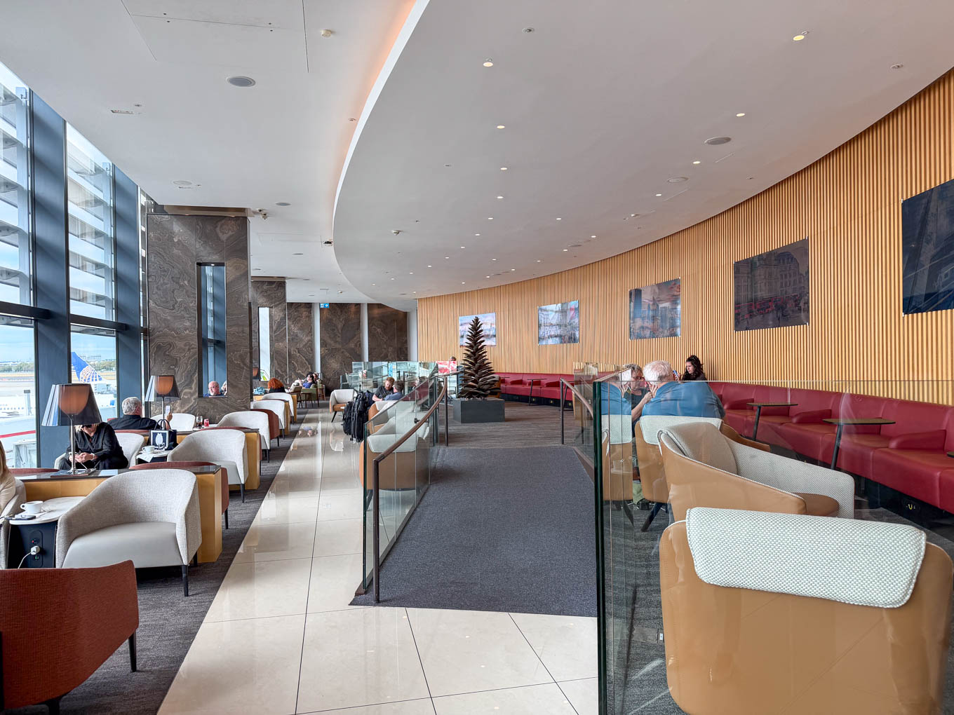 Air Canada Heathrow T2 lounge 3