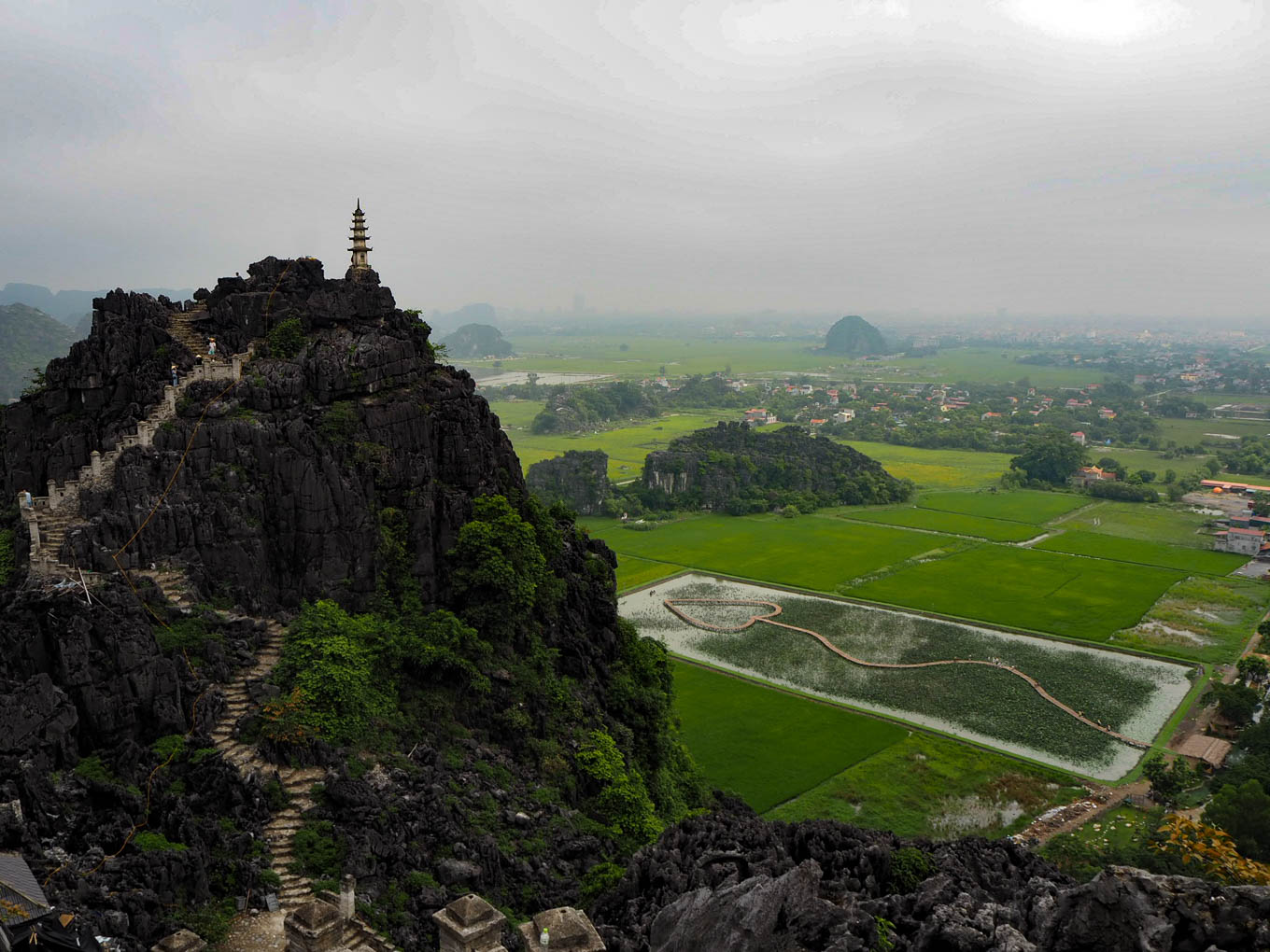 Vietnam Ninh Binh Hang Mua viewpoint 3