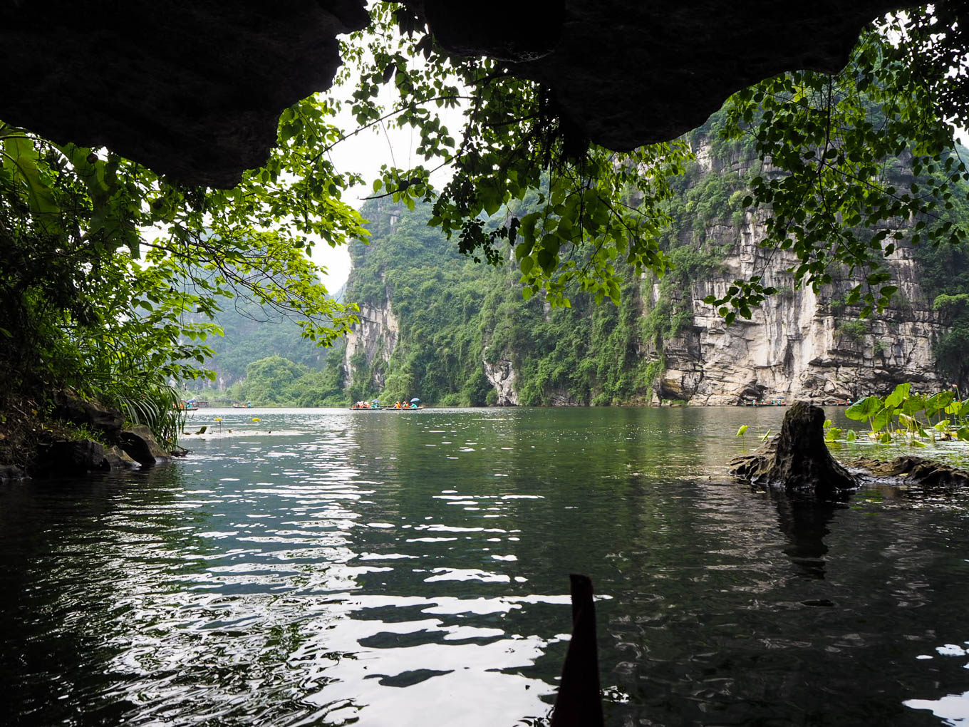 Vietnam Ninh Binh Trang An caves