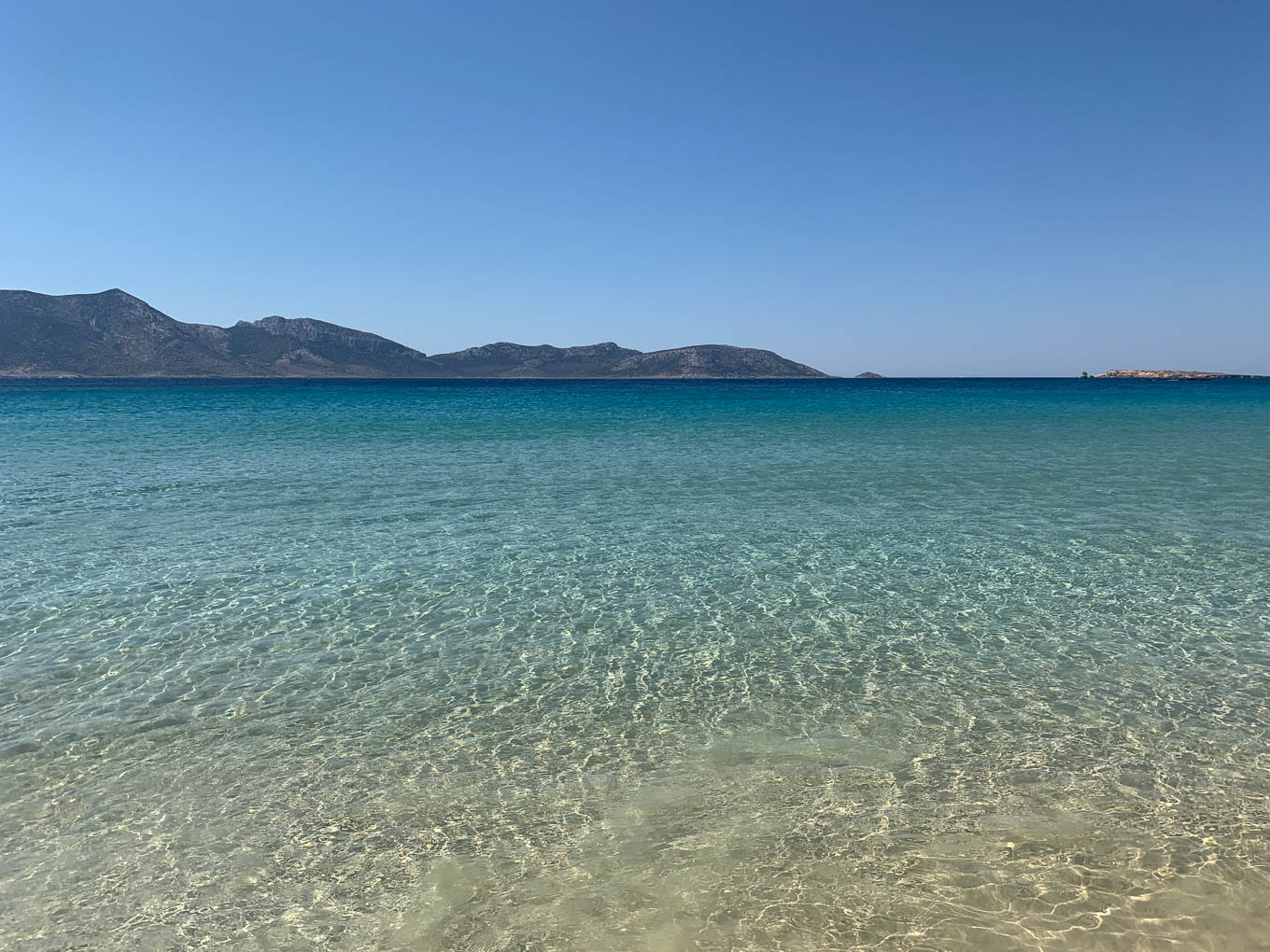 Irakleia Greek island travel guide