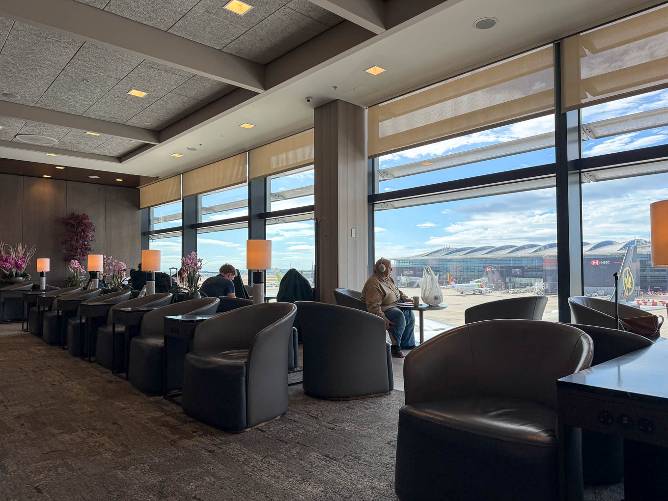 Singapore Airlines lounge Heathrow T2 9